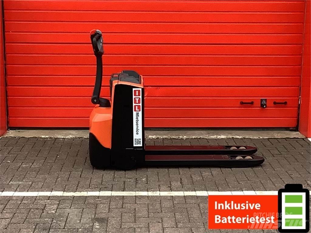Toyota LWE180 Nízkozdvižný vozík