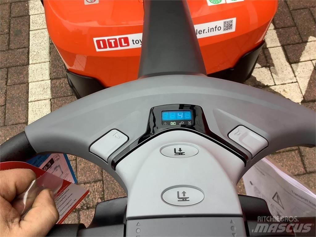 Toyota SWE120L Ručne vedené vysokozdvižné vozíky