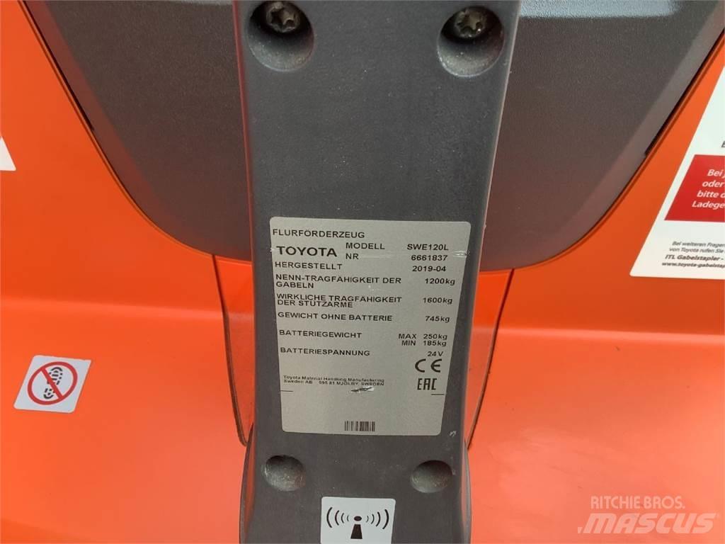 Toyota SWE120L Ručne vedené vysokozdvižné vozíky