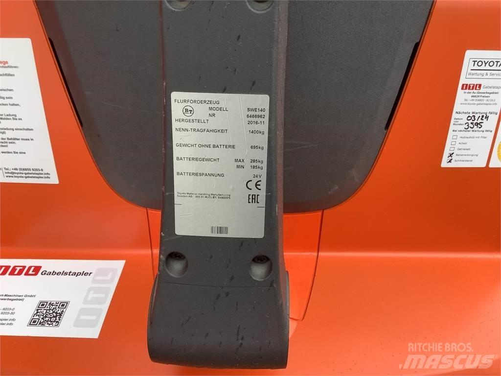 Toyota SWE140 Ručne vedené vysokozdvižné vozíky
