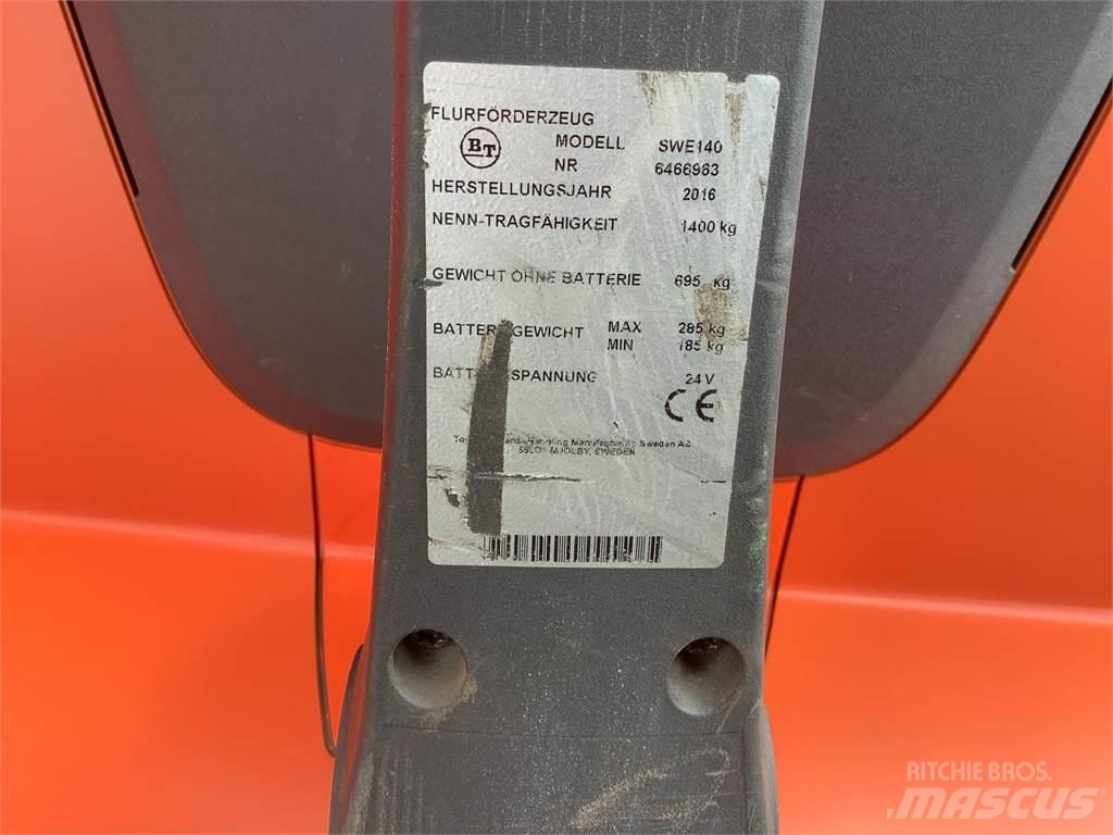 Toyota SWE140 Ručne vedené vysokozdvižné vozíky