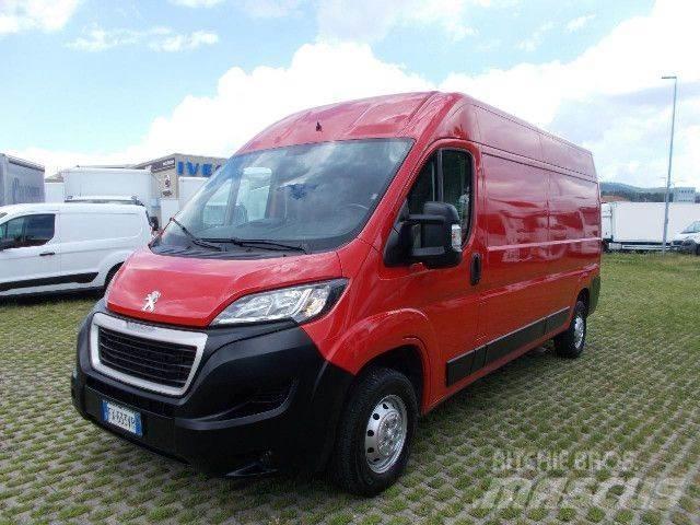 Peugeot BOXER Skriňová nadstavba