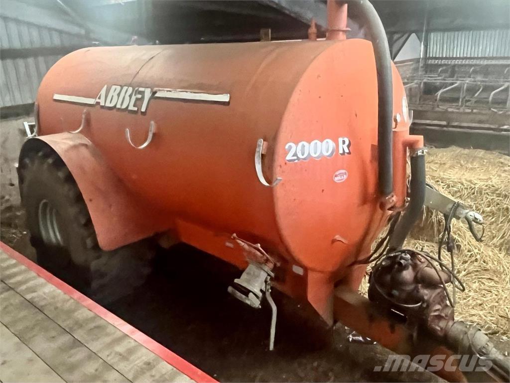 Abbey 2000VT Rozmetadlá maštaľného hnoja