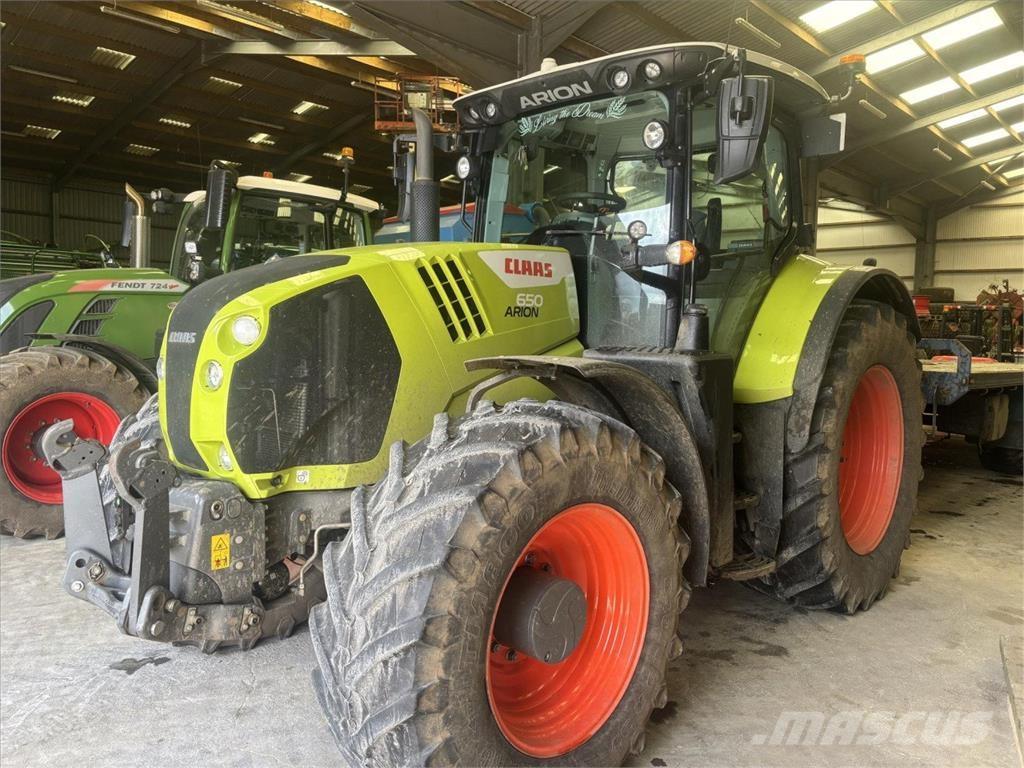 CLAAS ARION 650 Traktory