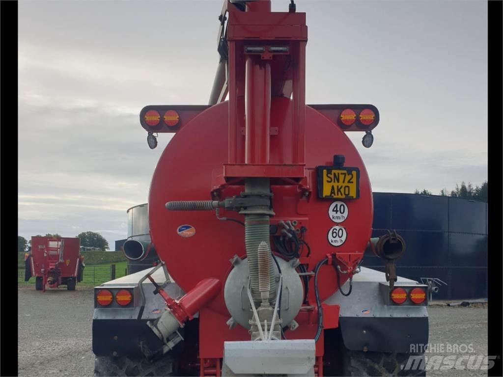 Hi-Spec 3000 TD-S Rozmetadlá maštaľného hnoja