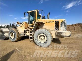Volvo L180F Kolesové nakladače