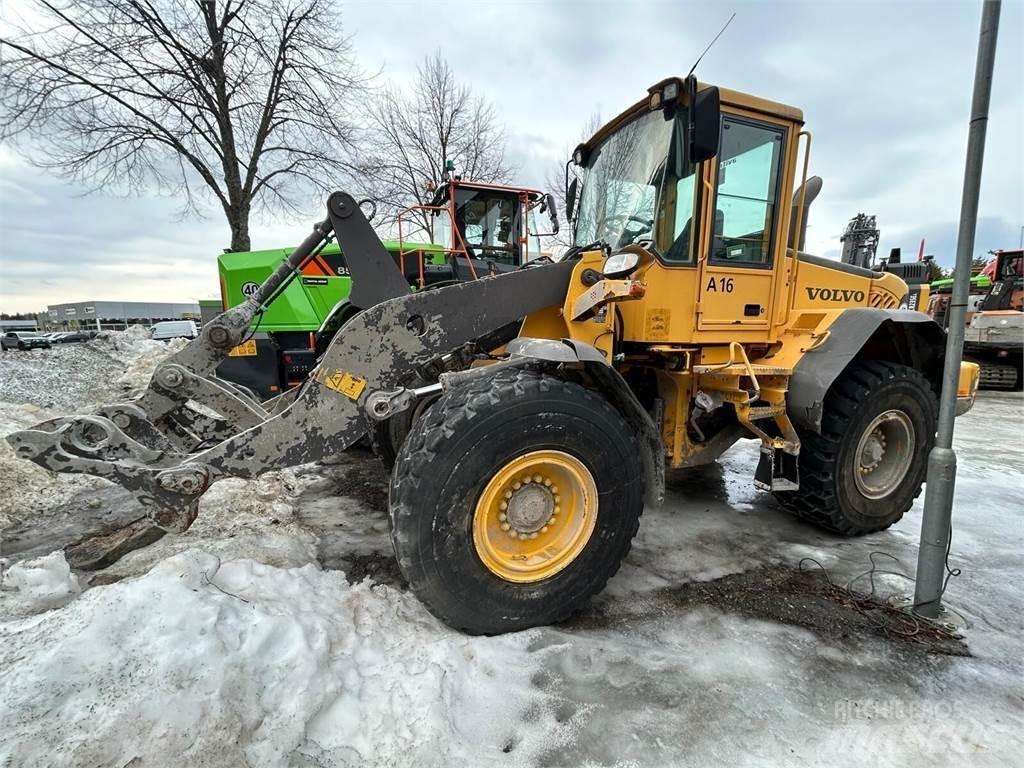 Volvo L90E Kolesové nakladače