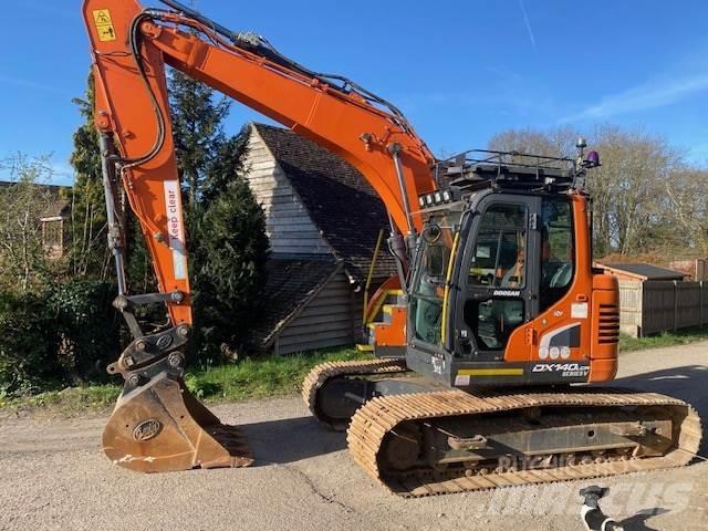 Doosan DX140LCR Pásové rýpadlá