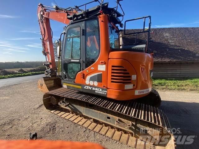 Doosan DX140LCR Pásové rýpadlá