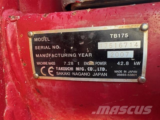 Takeuchi TB175 Midi rýpadlá 7 t - 12 t
