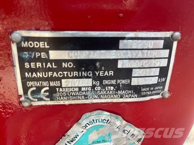 Takeuchi TB230 Midi rýpadlá 7 t - 12 t