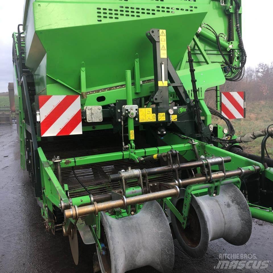 AVR SPIRIT 9200 Zemiakové kombajny