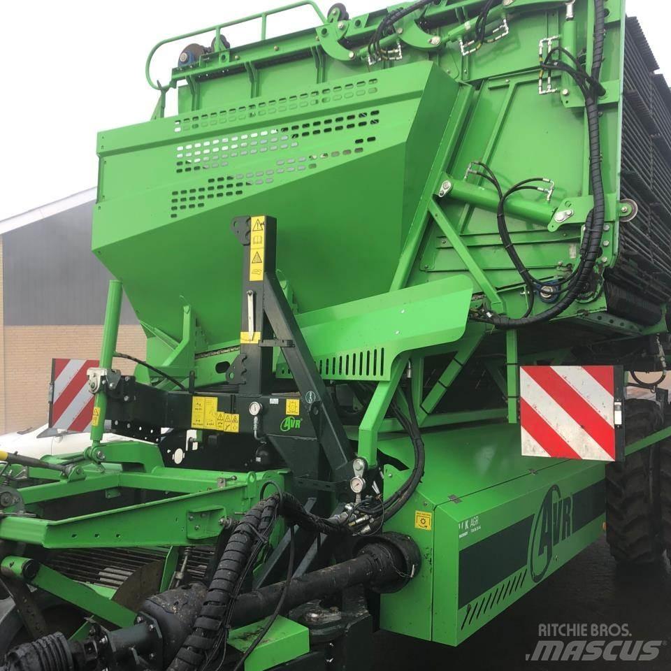 AVR SPIRIT 9200 Zemiakové kombajny