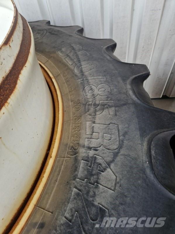 BKT 520/85R42 Pneumatiky, kolesá a ráfiky