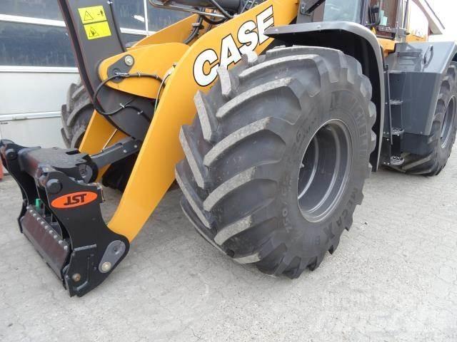 Case IH 721G Kolesové nakladače