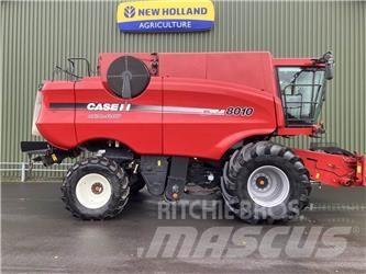 Case IH 8010 Kombinované zberacie stroje
