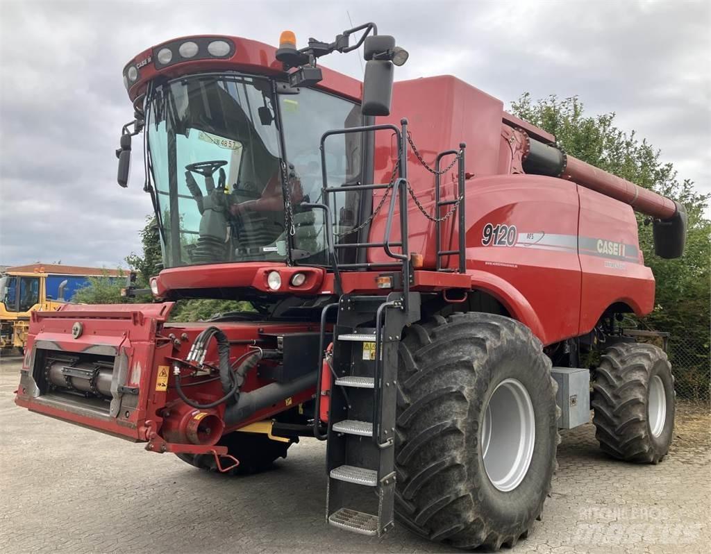 Case IH AF9120 Kombinované zberacie stroje