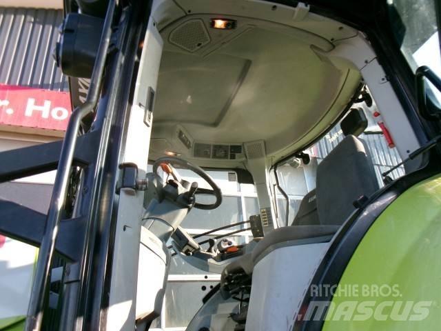 CLAAS AXION 800 Traktory