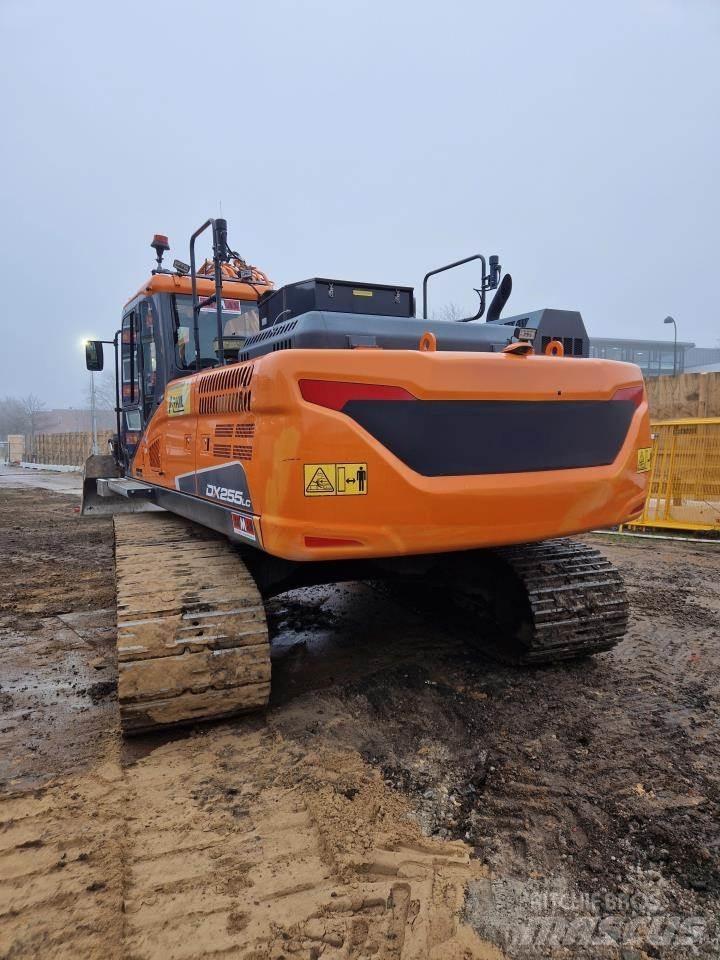 Doosan 255-5 Pásové rýpadlá