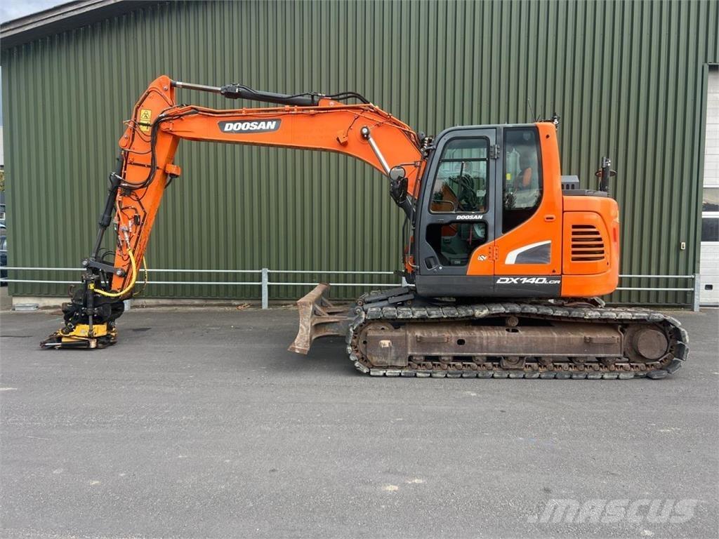 Doosan DX140LCR-5 Pásové rýpadlá