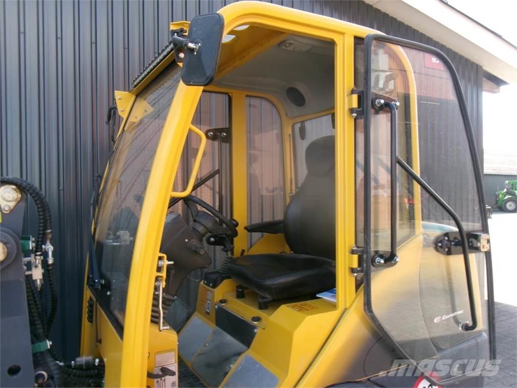 Eurotrac W12 Mininakladače