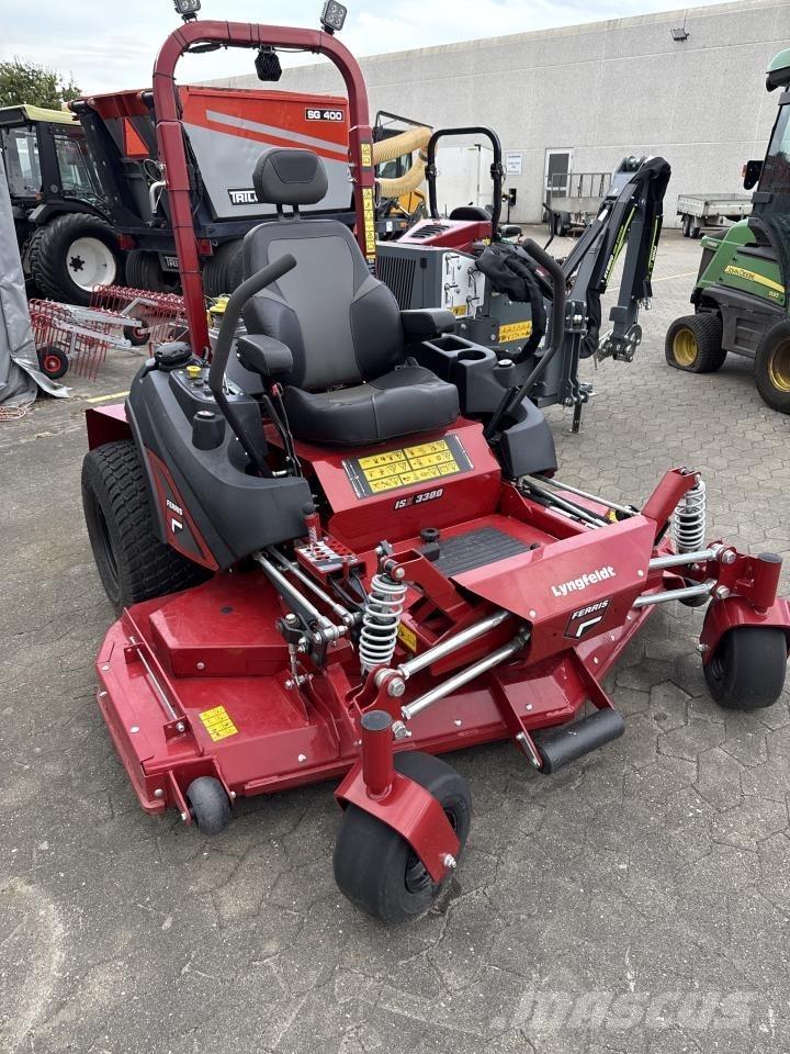Ferris ZT 3300ISX Kompaktné traktory