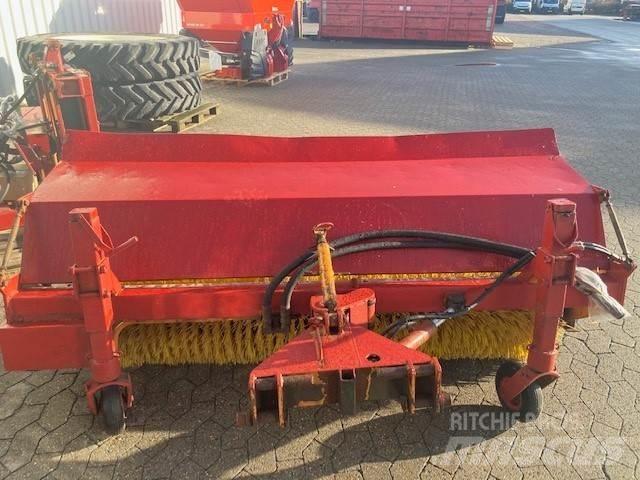 FRONTKOST 2M Zametacie kefy