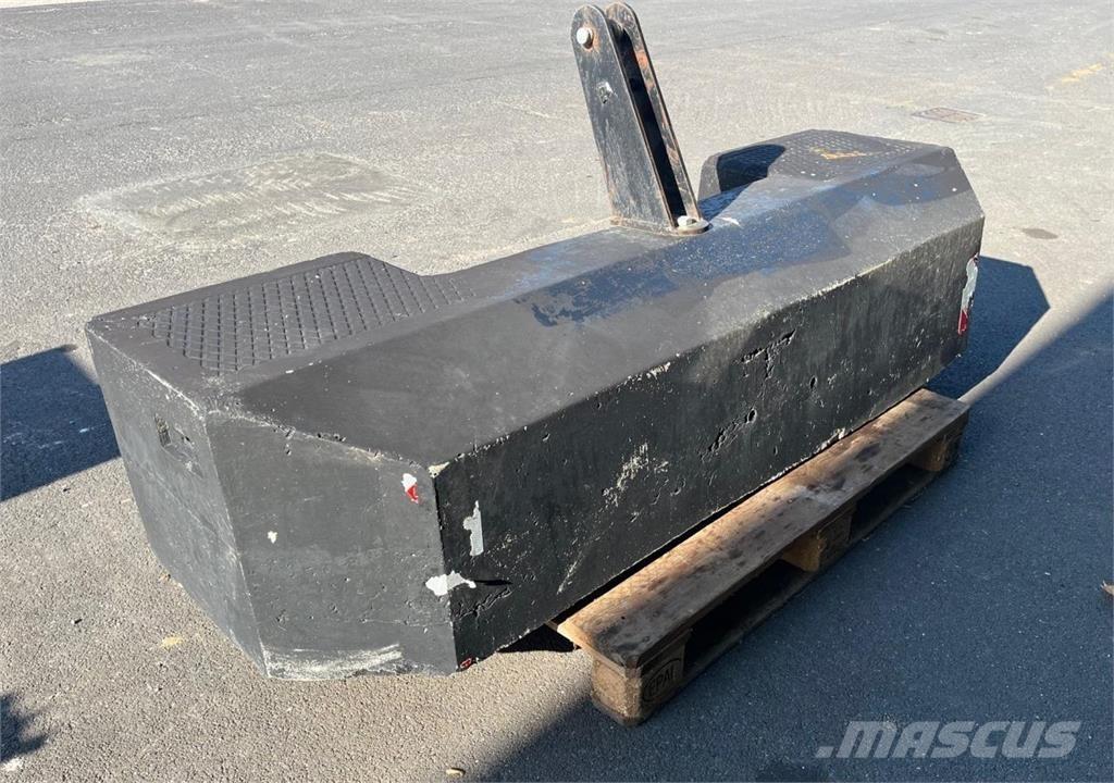 Hauer 1000 KG. Predné závažie