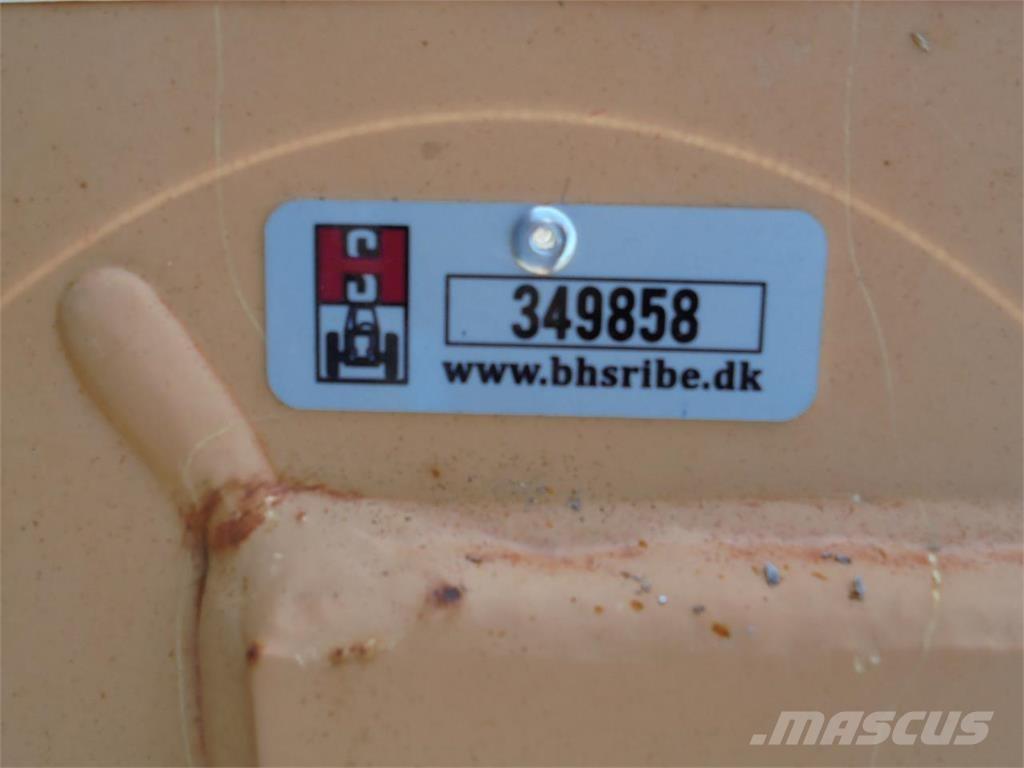 Hauer 150 Ďalšie príslušenstvo traktorov