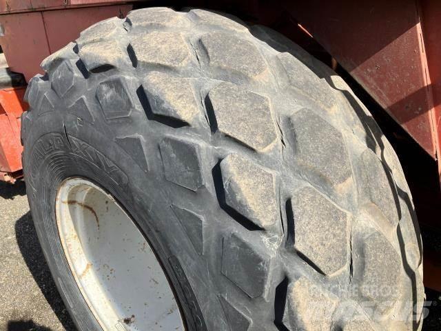 Hesston 4900 Lisy na hranaté balíky