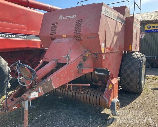 Hesston 4900 Lisy na hranaté balíky