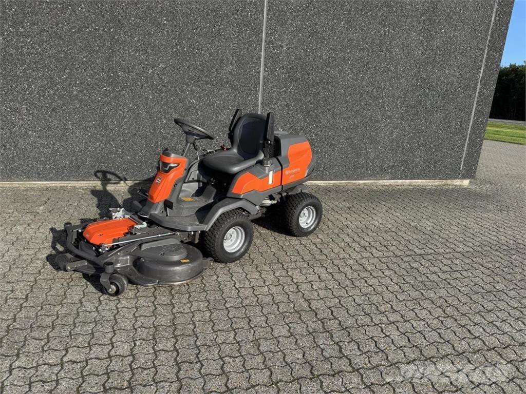 Husqvarna 405X Kompaktné traktory
