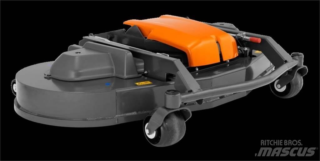 Husqvarna R137 Kompaktné traktory