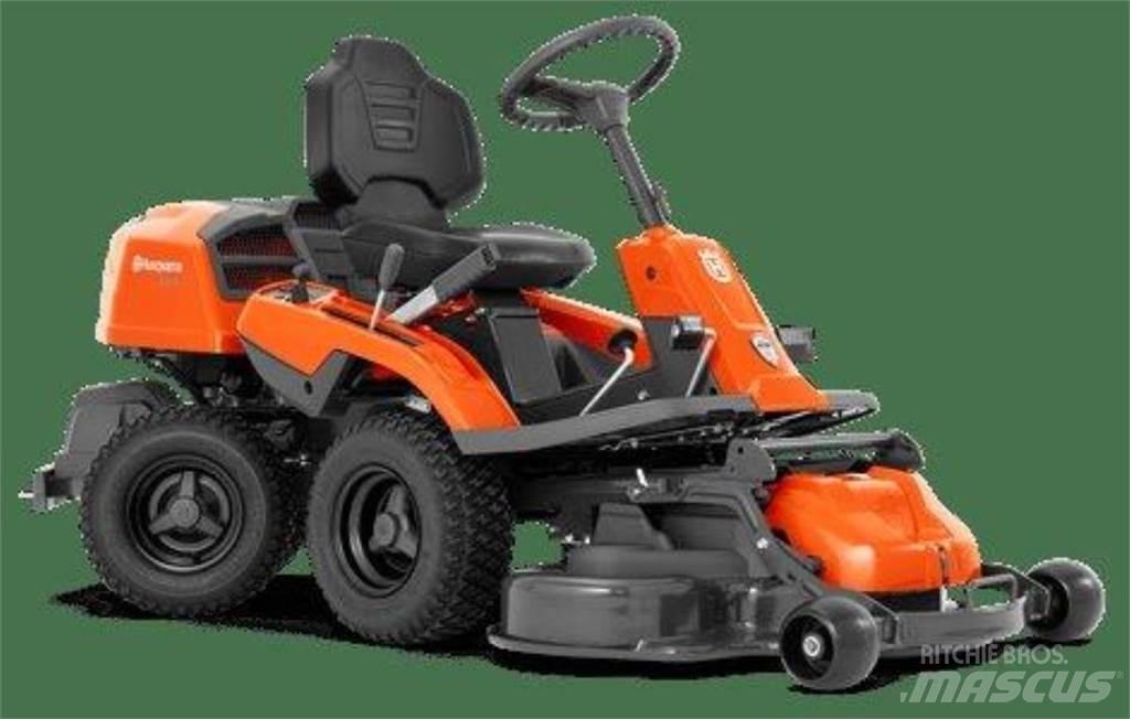 Husqvarna R214TC Kompaktné traktory