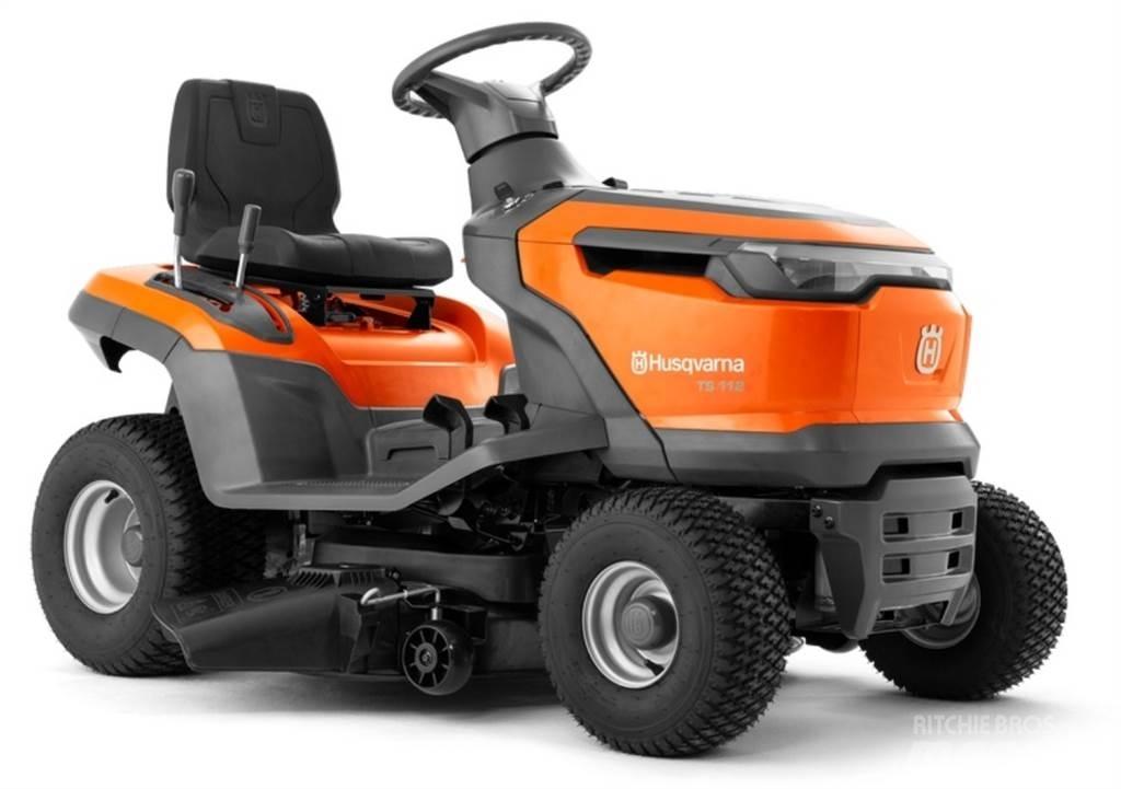 Husqvarna TS 112 Kompaktné traktory