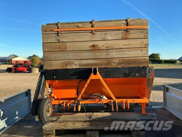 Hydromann 300 Posýpače soli a piesku