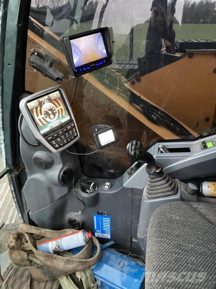 Hyundai HX 145 Pásové rýpadlá