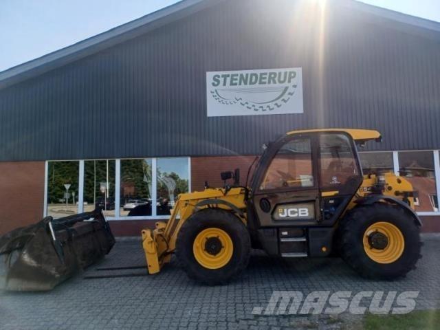 JCB 542-70 Teleskopické manipulátory