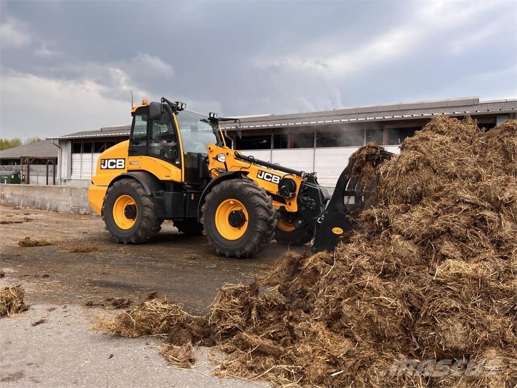 JCB TM320 Kolesové nakladače