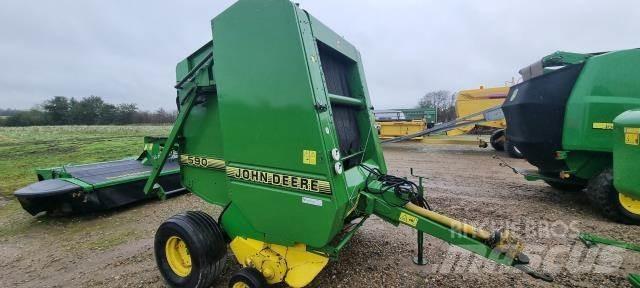 John Deere 590 Lisy na okrúhle balíky