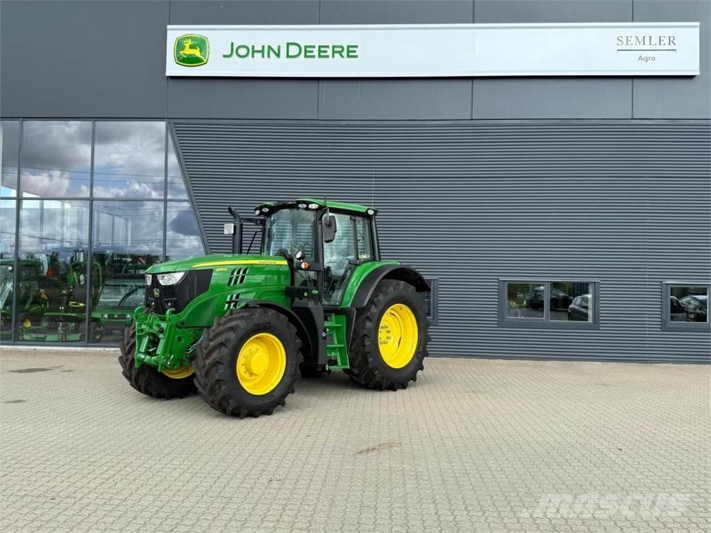 John Deere 6155M Traktory