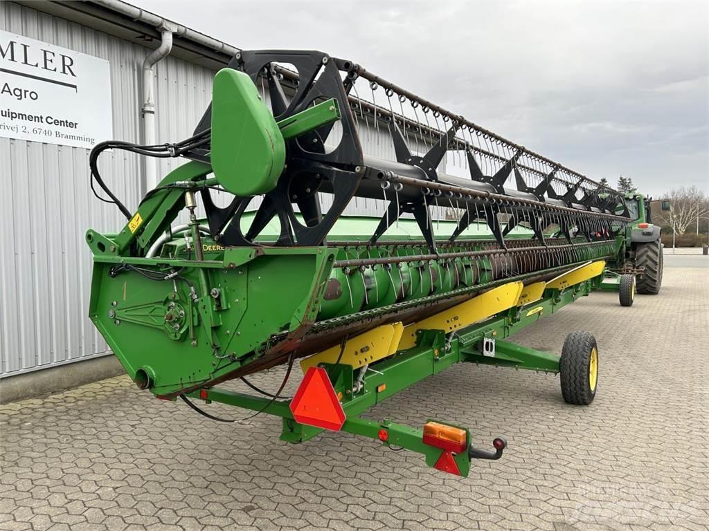 John Deere 635R Kombajnove hlavice