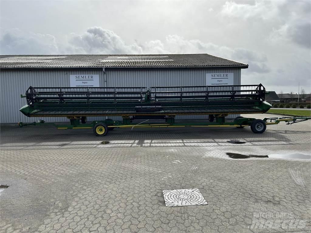 John Deere 640D Kombajnove hlavice