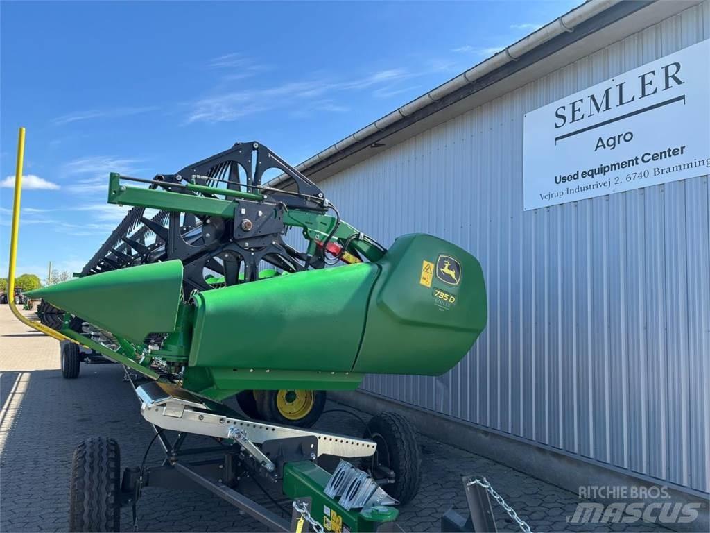 John Deere 735D Kombajnove hlavice