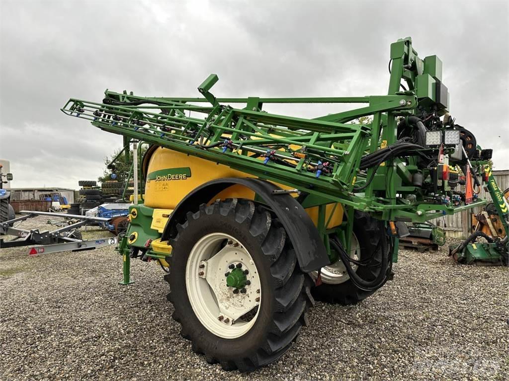 John Deere 740I Ťahané postrekovače