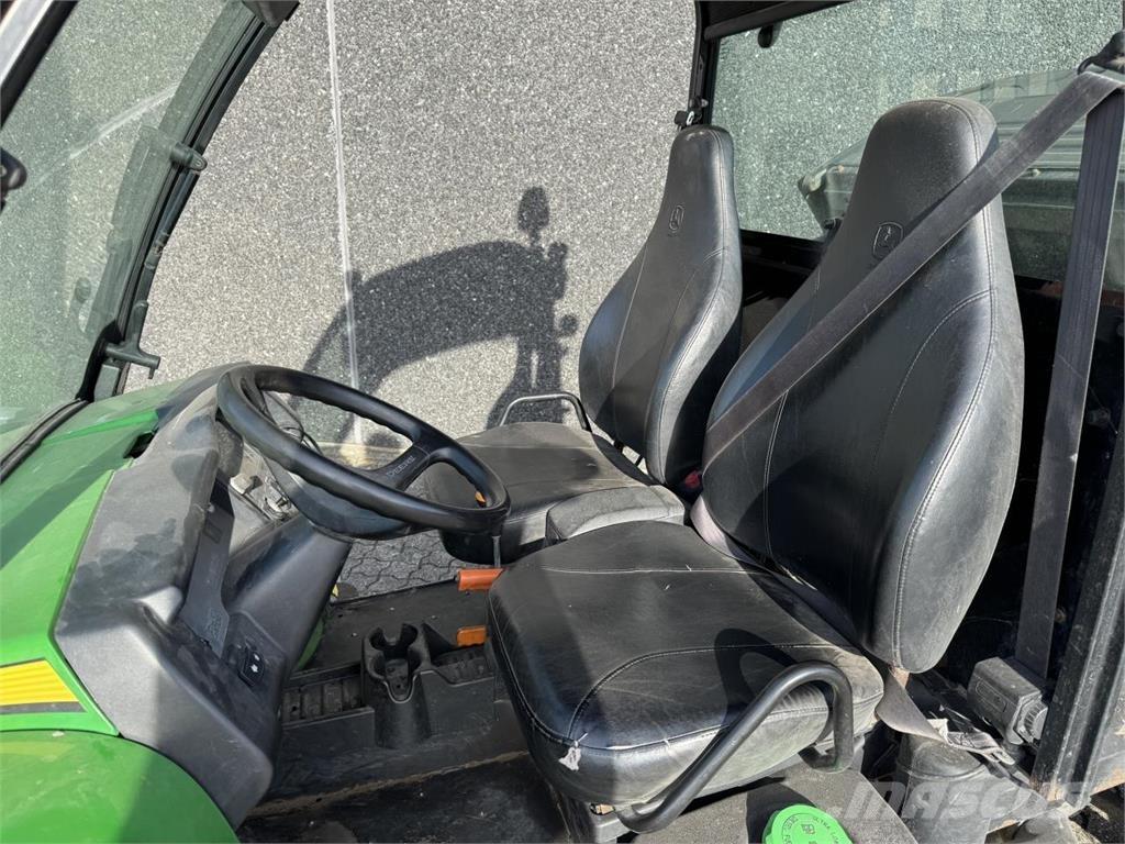 John Deere 855D Úžitkové vozidlá (UTVs)