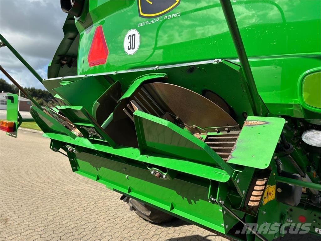 John Deere S785 Kombinované zberacie stroje