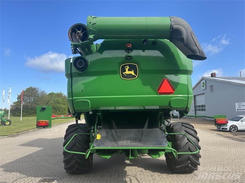 John Deere S785 Kombinované zberacie stroje