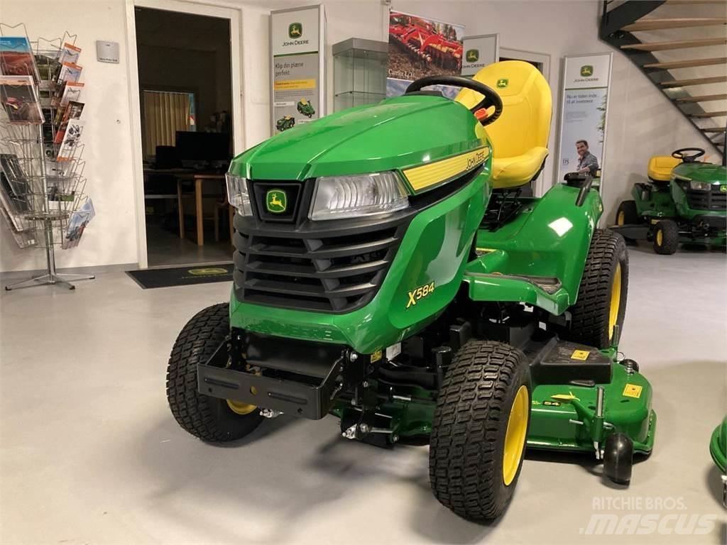 John Deere X584 Kompaktné traktory