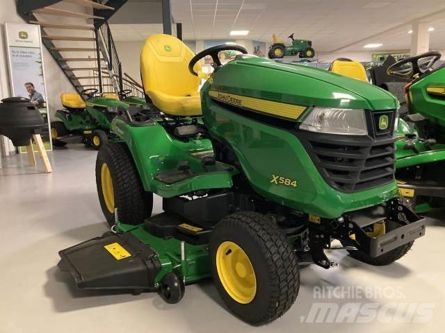 John Deere X584 Kompaktné traktory